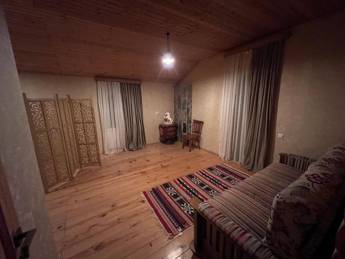 Laghami Guest House Mestia Exterior foto